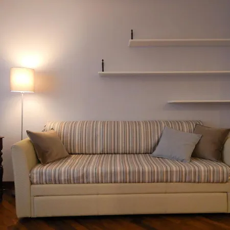 Trilocale Ferruccio Apartman *