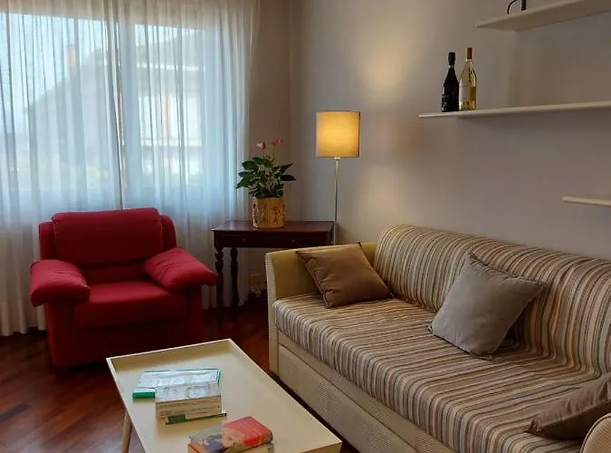 Trilocale Ferruccio 바메노